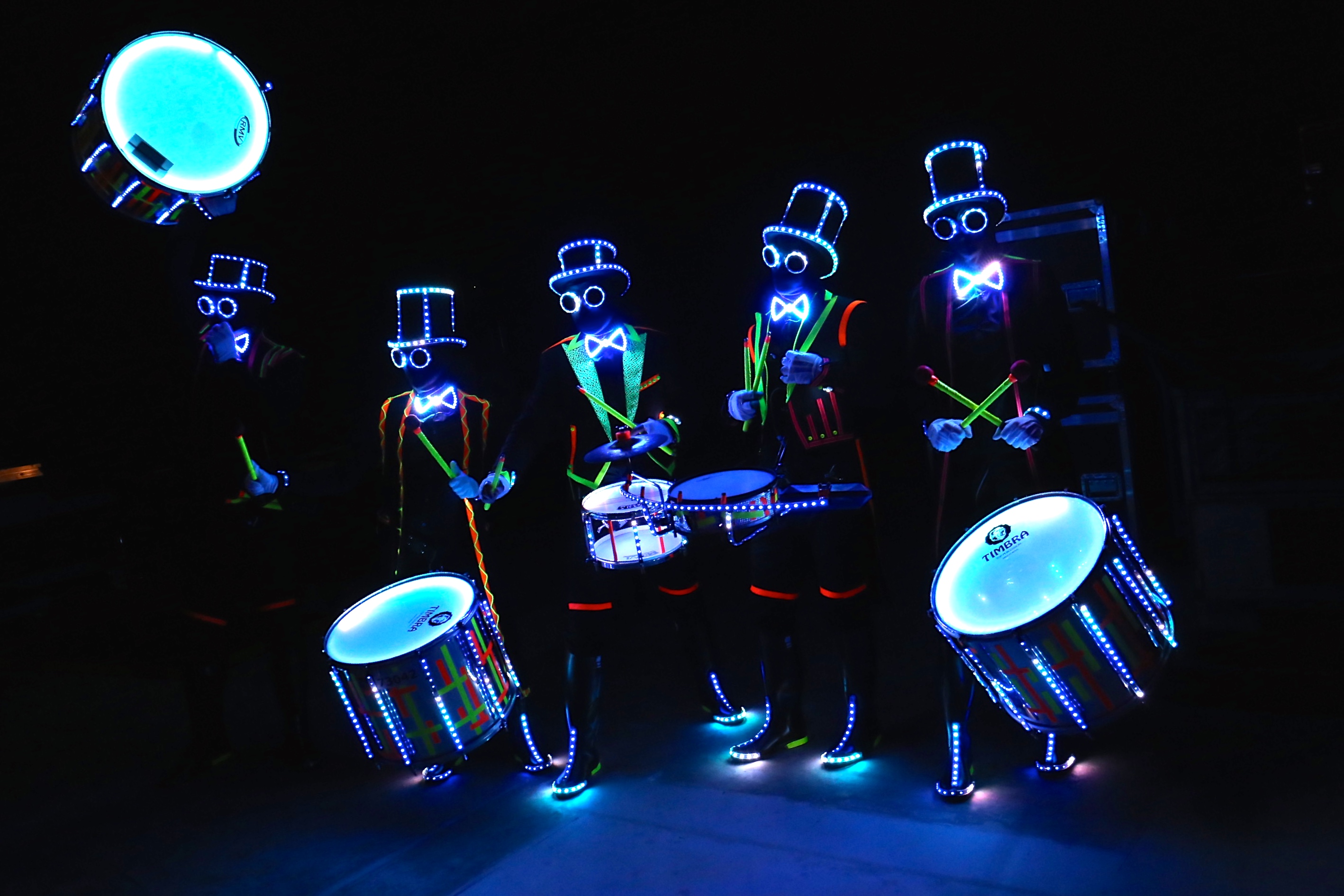 GLOW DRUMS